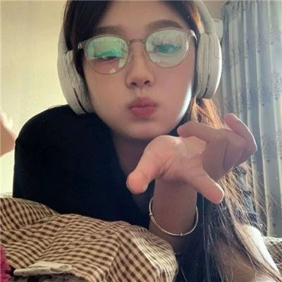 禁苑春浓